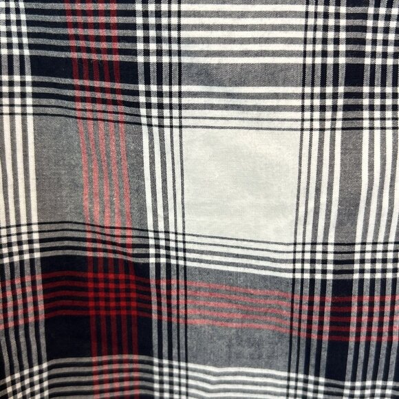 Goodfellow & Co Men’s Medium Red Black Plaid Tartan Flannel Shirt‎ - Picture 3 of 8